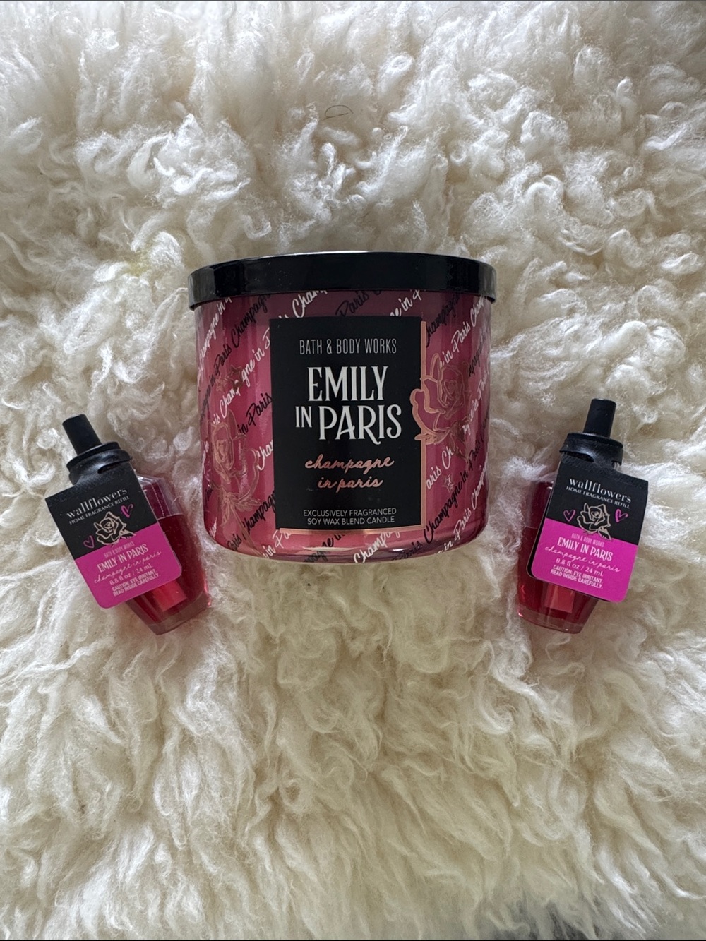 New BBW x Emily In Paris Champagne in Paris Home Fragrance Set